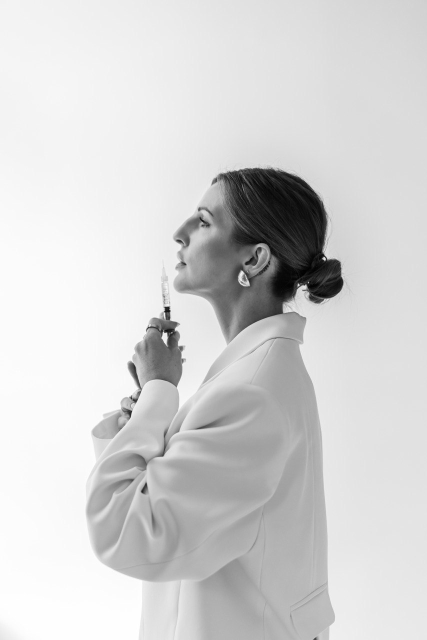 Elegancka czarno-biała fotografia Natalii Kubicy
